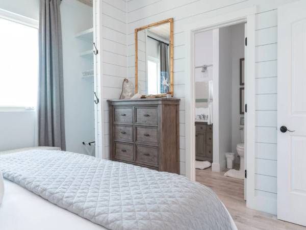 Luxurious Beachfront Villa in Little Exuma - 4-Bedroom Getaway